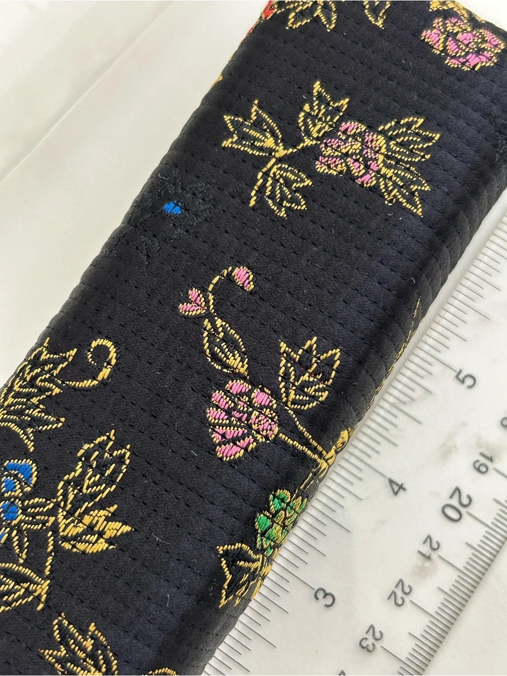 NIP Korean Traditional Quilt Cosmetic Makeup Pouch/Pencil Case Floral  7x2x1 In